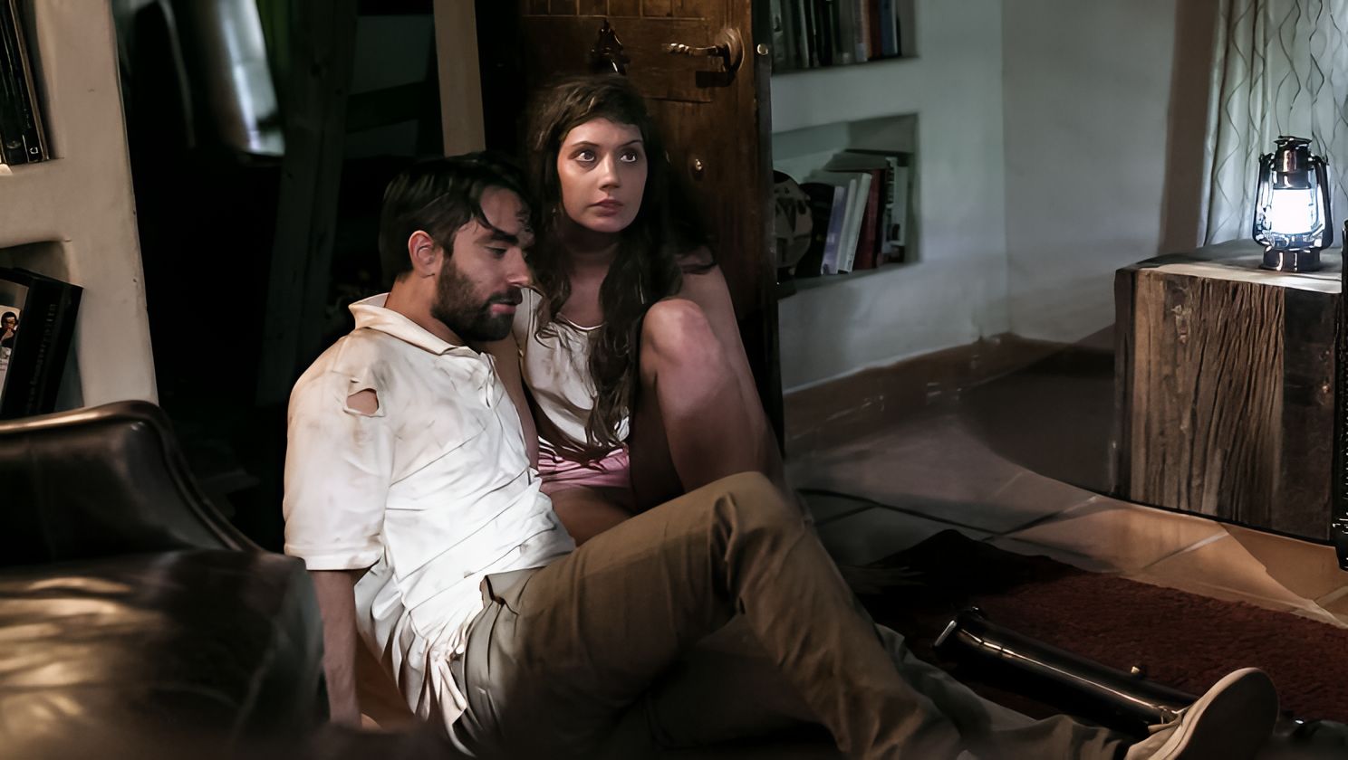 Elena Koshka เสียเมียแลกข้าวหยุดห้าววันสิ้นโลก PureTaboo