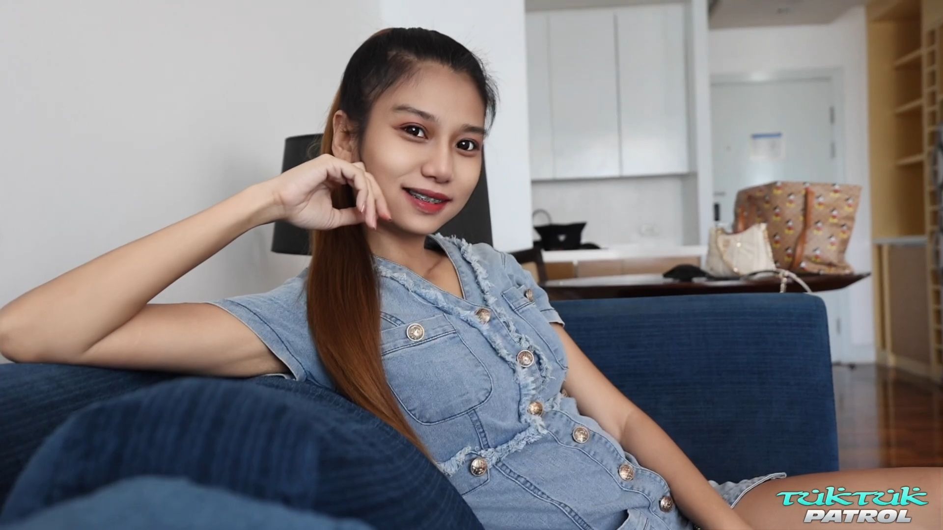 Tuktukpatrol – Pang [แป้ง]