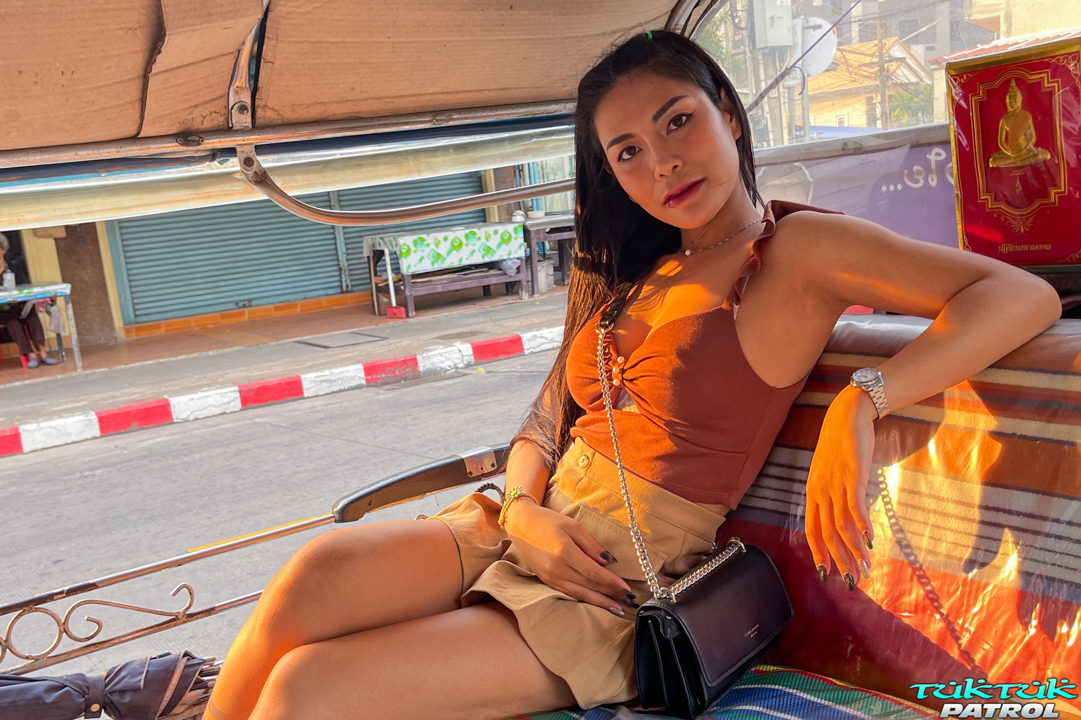 Tuktukpatrol – Party [ปาร์ตี้]